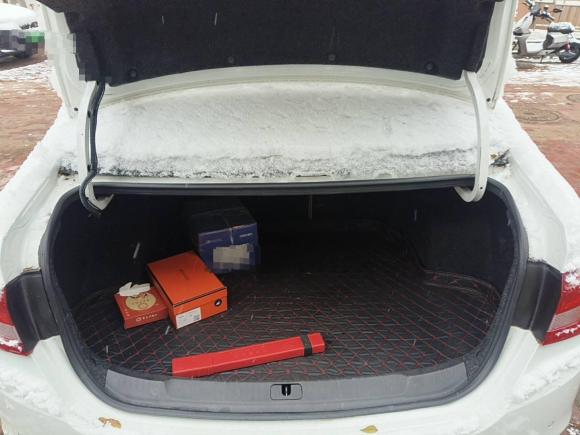 [青岛·鲁B] 二手别克英朗2016款 15N 手动精英型