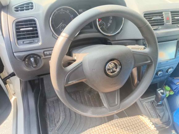 [佛山·粤Y] 二手斯柯达Yeti2016款 1.4TSI DSG前行版