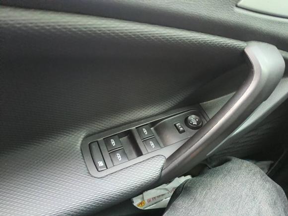 [武汉·豫S] 二手雪佛兰创酷2019款 Redline 335T CVT极版 国VI