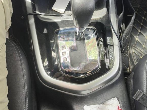 [广州·粤E] 二手日产途达2018款 2.5L 自动两驱豪华版