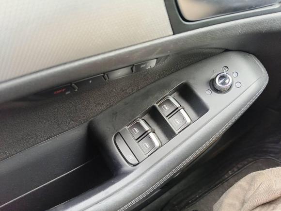 [金华·浙G] 二手奥迪奥迪Q52013款 45 TFSI quattro 运动型