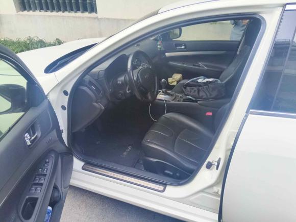 [南京·苏A] 二手英菲尼迪英菲尼迪G系2010款 G25 Sedan 豪华运动版