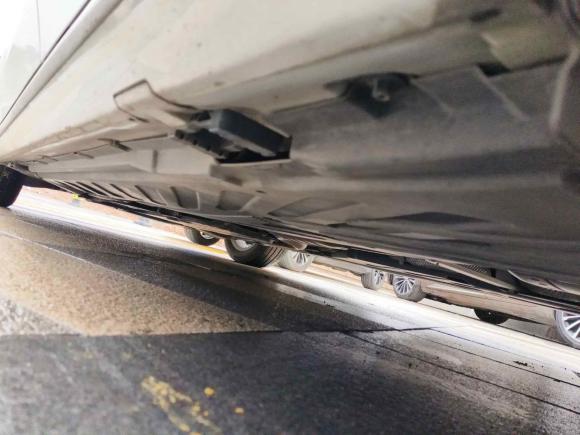 [深圳·粤B] 二手奔驰奔驰C级2020款 C 260 L 运动版