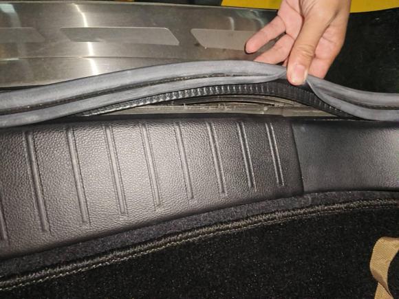 [广州·粤A] 二手斯巴鲁傲虎2016款 2.5i 运动导航版