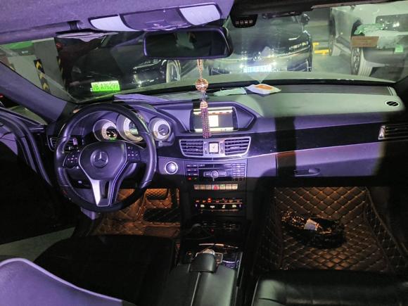 [上海·皖A] 二手奔驰奔驰E级2015款 E 260 L 运动豪华型