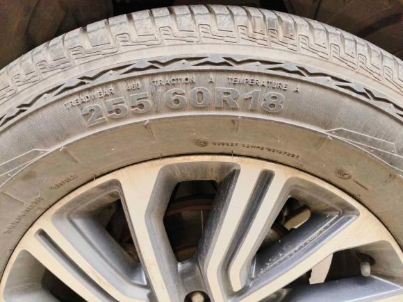 [西安·陕U] 二手日产途达2020款 2.5L XE 手动两驱精英版