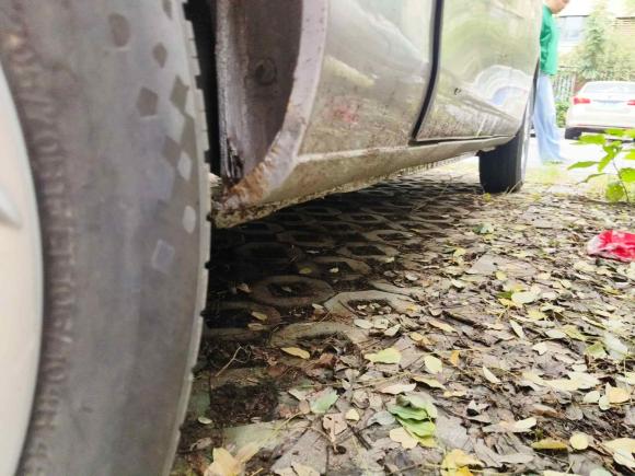 [青岛·鲁B] 二手江汽集团瑞风2015款 2.0L穿梭 汽油长轴标准版HFC4GA3-3D