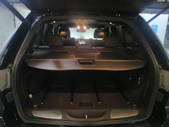 [佛山·粤X] 二手Jeep大切诺基2014款 3.0L 旗舰尊悦版