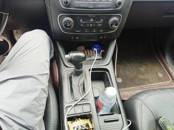 [合肥·皖N] 二手起亚索兰托2013款 2.4L 5座汽油豪华版 国IV