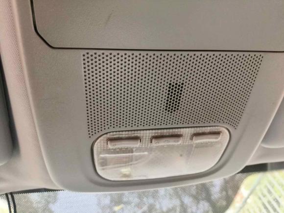 [武汉·鄂W] 二手标致标致30082015款 2.0L 自动潮流版