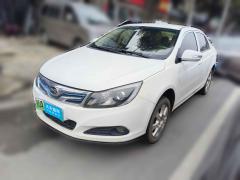 [武汉·鄂A] 比亚迪比亚迪e52017款 300 e享型
