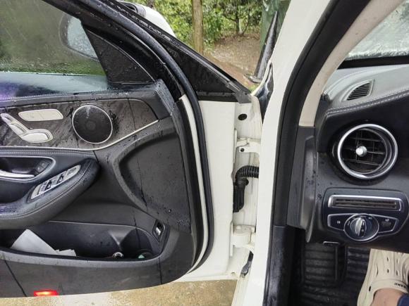 [南通·苏F] 二手奔驰奔驰C级2017款 改款 C 200 L 运动版