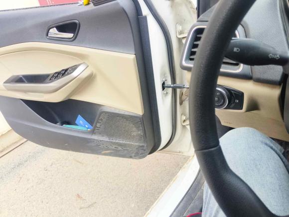 [济南·鲁A] 二手福特福睿斯2017款 1.5L 手动舒适型