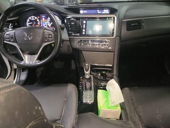 [南昌·赣A] 二手本田思铂睿2017款 2.0L 经典版