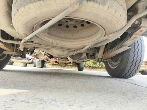 [杭州·沪C] 二手金龙金威2016款 2.0L实用超值版4G20