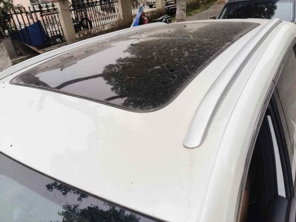 [上海·苏E] 二手荣威荣威RX52023款 1.5T 尊荣滑屏版