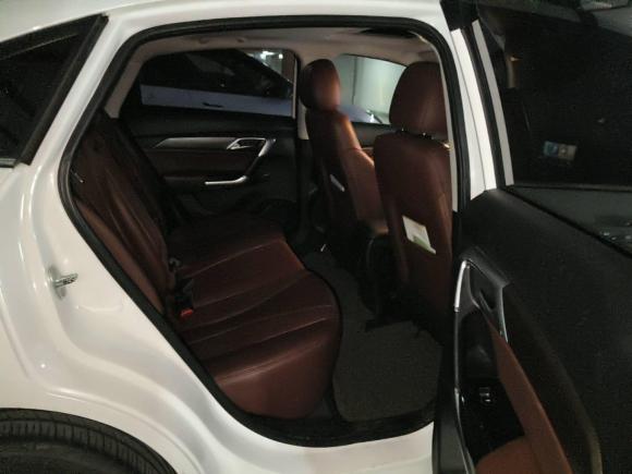 [上海·沪A] 二手北京汽车北京EU52019款 R500 智风版