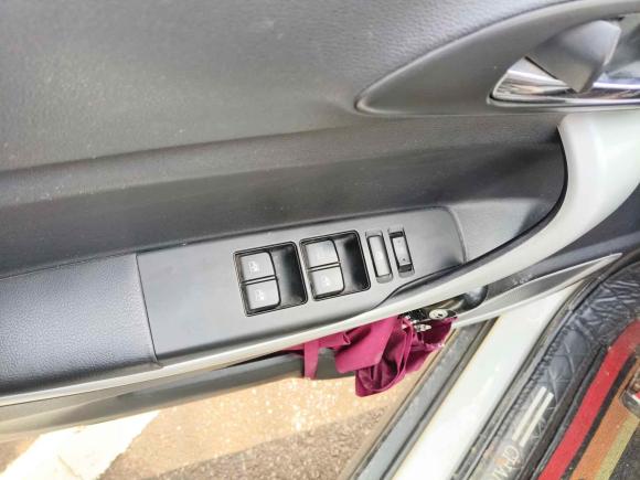 [武汉·鄂A] 二手长安长安CS352015款 1.6L 自动豪华型 国IV