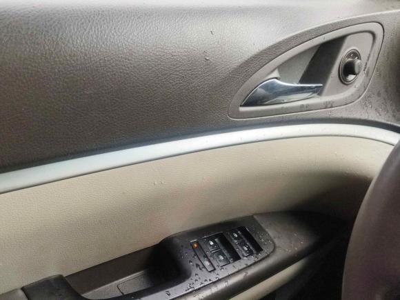 [上海·沪C] 二手别克别克GL82011款 3.0L GT豪华商务豪雅版