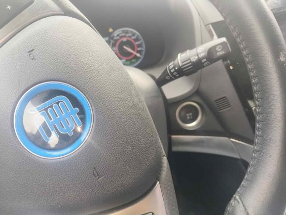 [广州·粤A] 二手比亚迪唐新能源2017款 2.0T 全时四驱豪雅型