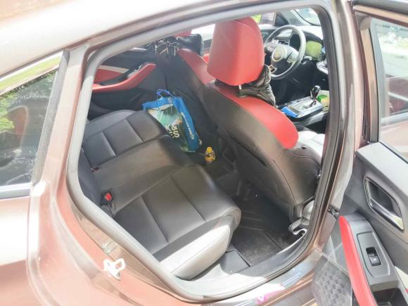 [南京·苏A] 二手名爵MG52022款 180DVVT CVT青春豪华版