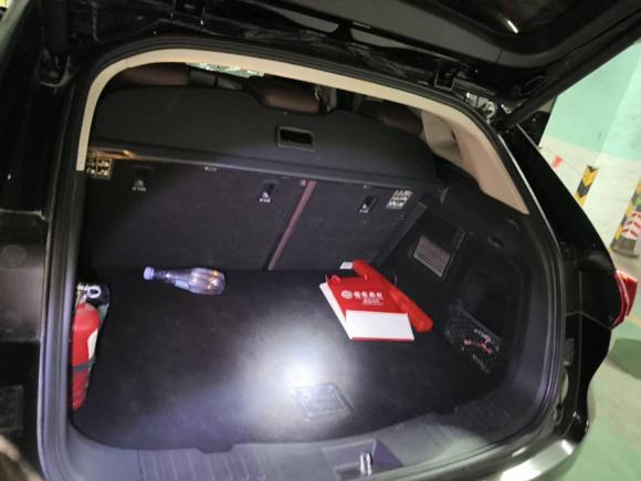 [青岛·鲁U] 二手魏牌魏牌 VV52017款 2.0T 超豪型