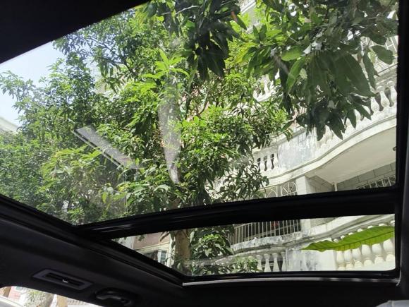 [深圳·粤B] 二手凯迪拉克凯迪拉克XT62020款 28T 六座四驱豪华型