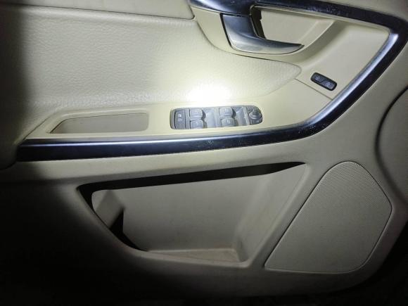 [青岛·鲁B] 二手沃尔沃沃尔沃XC602010款 T6 AWD智雅版