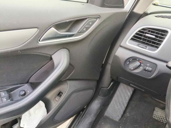 [广州·苏A] 二手奥迪奥迪Q32016款 30 TFSI 时尚型