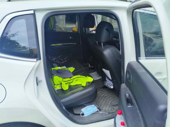 [南京·苏A] 二手标致标致30082013款 2.0L 自动潮流版