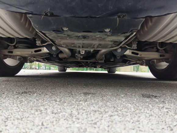 [上海·沪A] 二手捷豹捷豹XFL2022款 XFL 2.0T P250 两驱精英运动版