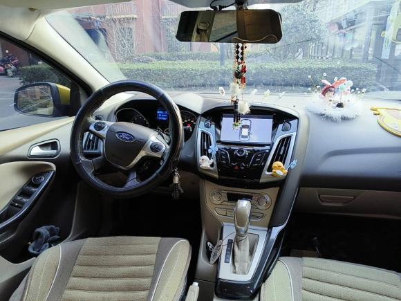 [常州·苏D] 二手福特福克斯2012款 两厢 1.6L 自动风尚型