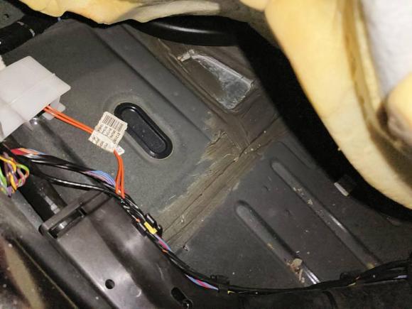 [深圳·粤B] 二手沃尔沃沃尔沃S80L2012款 2.0T 智尚版