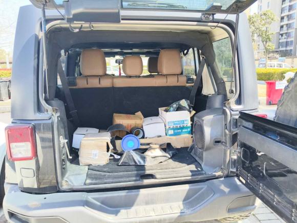 [武汉·鄂W] 二手Jeep牧马人2013款 3.6L Sahara 四门版