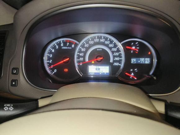 [佛山·粤A] 二手日产天籁2011款 公爵 2.5L XV尊雅版