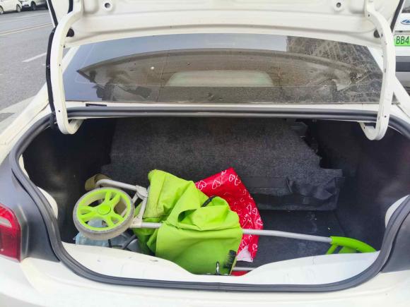 [成都·川A] 二手雪铁龙爱丽舍2014款 1.6L 手动时尚型CNG