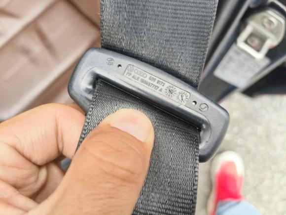 [成都·川A] 二手奥迪奥迪A6L2012款 TFSI 标准型