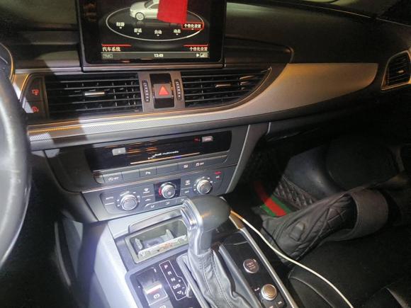 [深圳·粤L] 二手奥迪奥迪A6L2015款 TFSI 百万纪念智领型