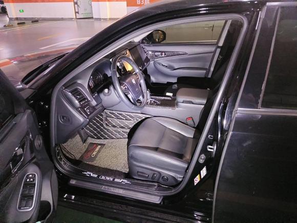 [南京·苏A] 二手丰田皇冠2018款 2.0T 时尚版