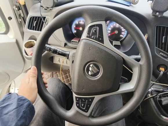 [南通·苏F] 二手福田图雅诺2023款 吉象厢货 2.0T手动 加长轴中顶 后单胎3座