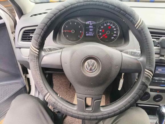 [上海·苏E] 二手大众朗逸2013款 1.6L 自动舒适版