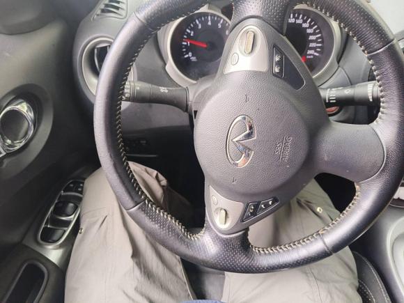 [苏州·苏E] 二手英菲尼迪英菲尼迪ESQ2014款 1.6L 率性版