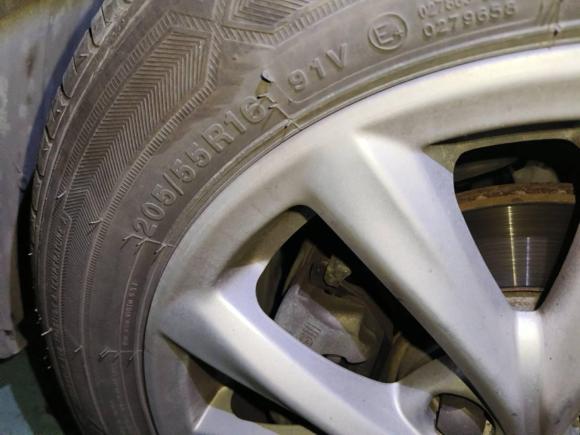 [杭州·浙A] 二手荣威荣威i52020款 1.5L 自动4G互联领豪版