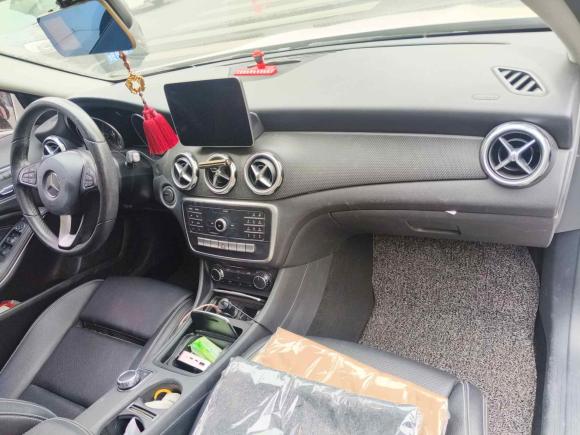 [青岛·鲁B] 二手奔驰奔驰GLA2018款 GLA 200 动感型