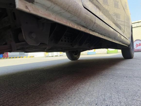 [杭州·浙A] 二手东风御风御风EM262023款 标准版 41.472kWh 河南锂动