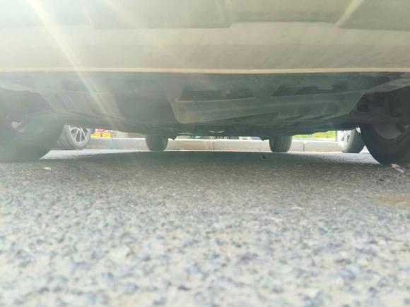 [西安·陕D] 二手东风风行风行S5002016款 1.5L 手动尊享型