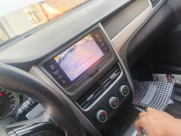 [青岛·鲁B] 二手奔腾奔腾B302017款 1.6L 自动豪华型