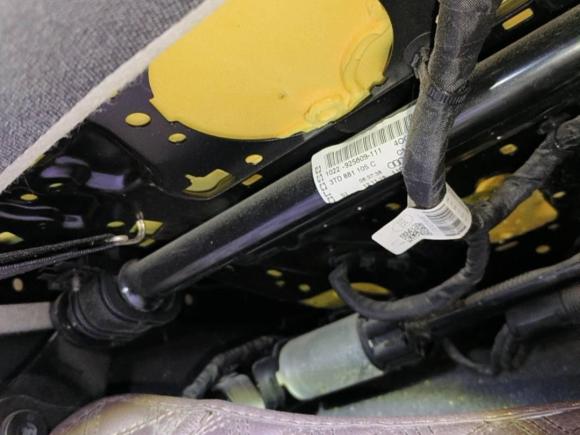 [杭州·浙A] 二手奥迪奥迪A4L2017款 40 TFSI 时尚型