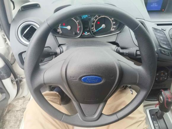 [广州·粤B] 二手福特嘉年华2013款 三厢 1.5L 自动时尚型