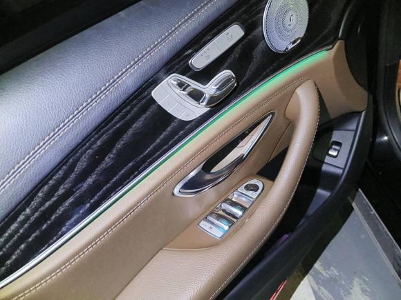 [广州·粤E] 二手奔驰奔驰E级2021款 E 300 L 运动豪华型